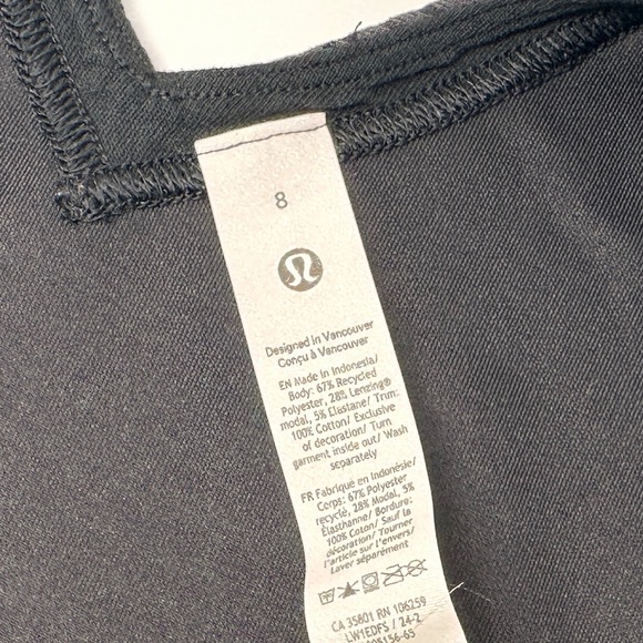 lululemon Ribbed Softstreme Cropped Tank Top Black Size 8 Tried On Once! - Picture 5 of 5